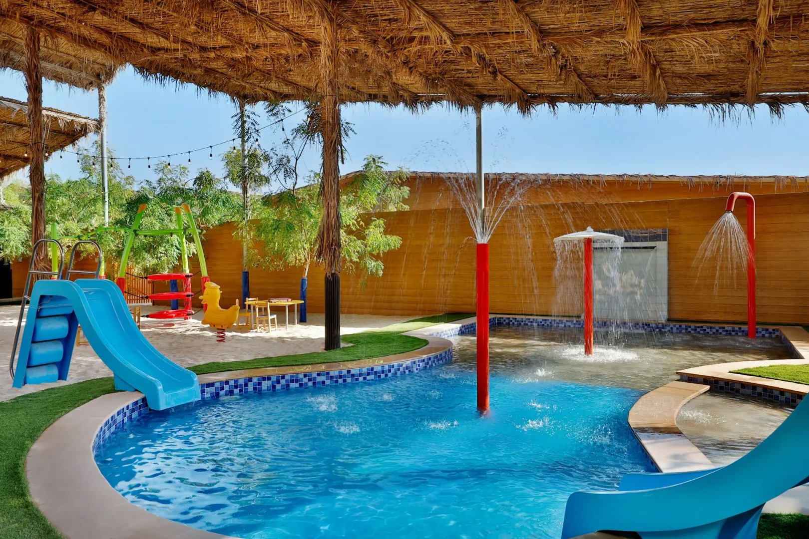 Photo - Anantara World Islands Dubai Resort