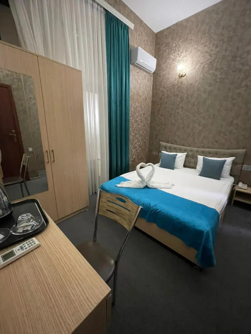 Photo - Best Center Inn Hotel