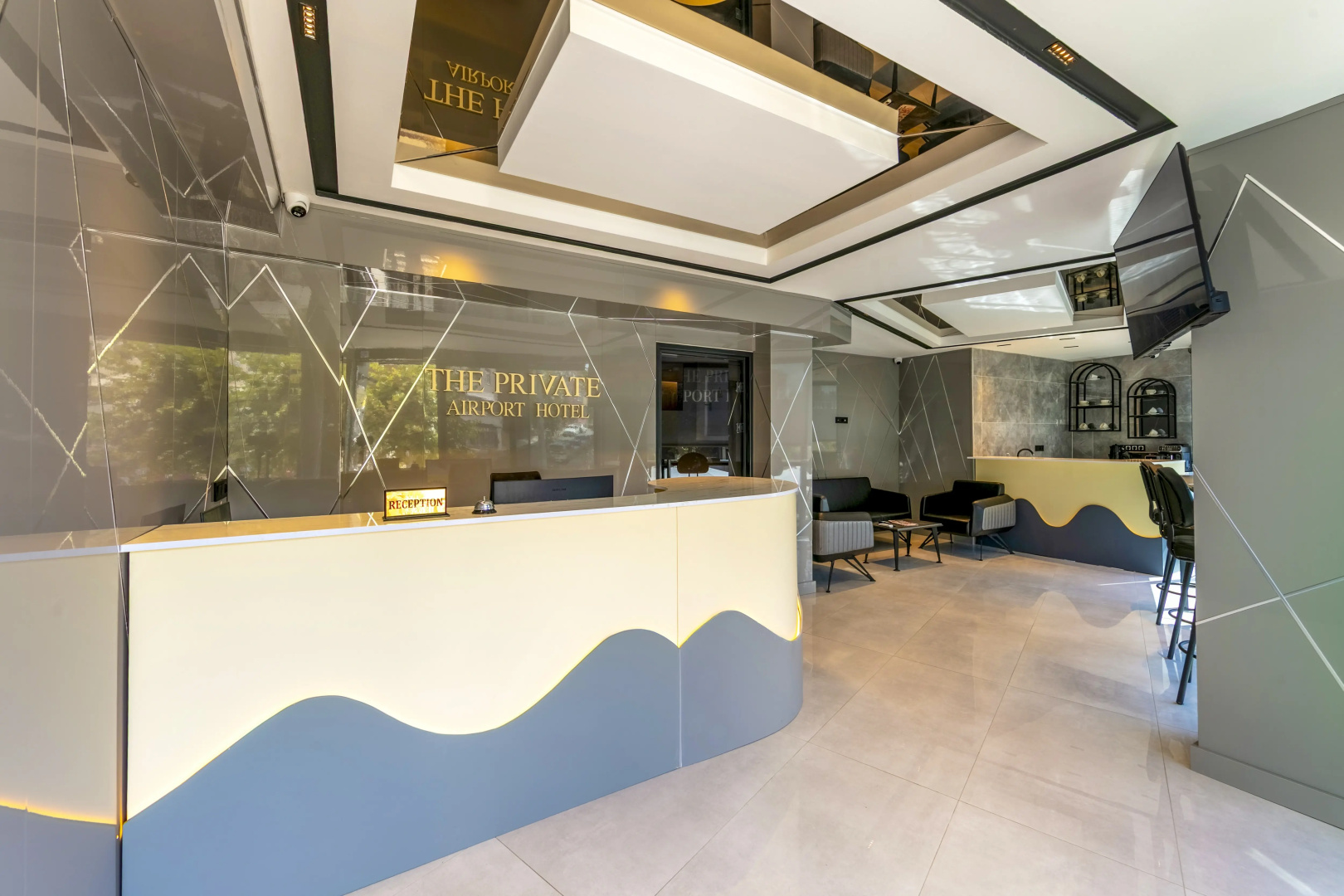Photo - The Private Airport Hotel