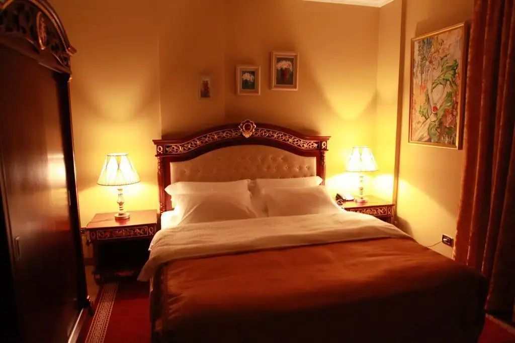 Photo - Dinasty Hotel