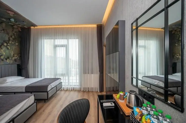 Photo - Continental Airport Hotel