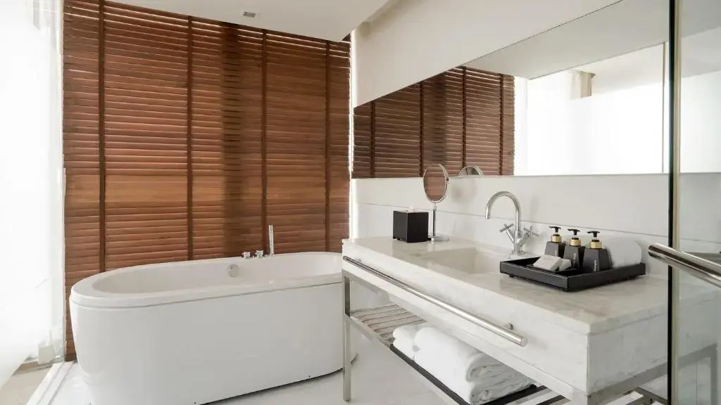 Photo - JC Kevin Sathorn Bangkok Hotel