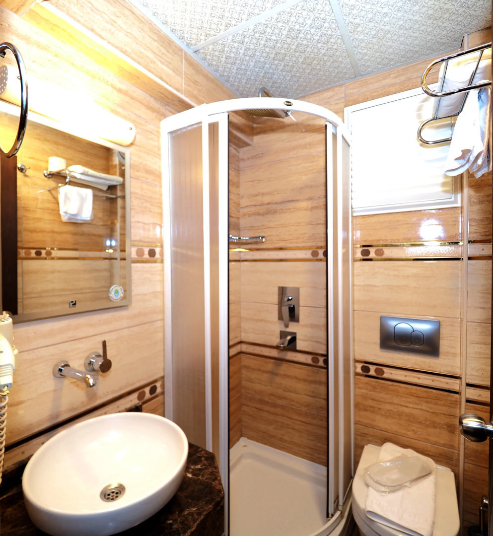 Photo - Elysion Hotel