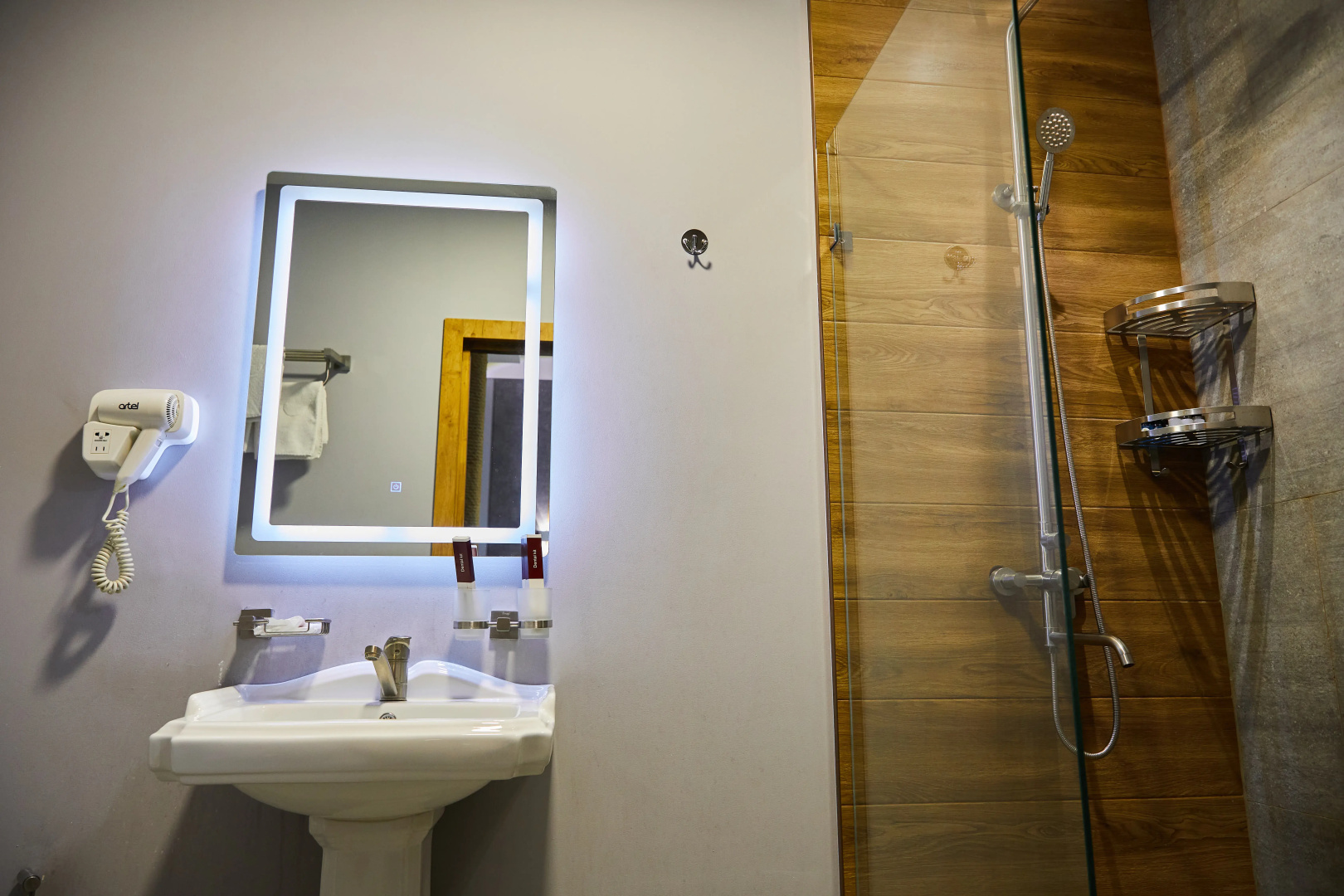 Photo - Art plaza hotel