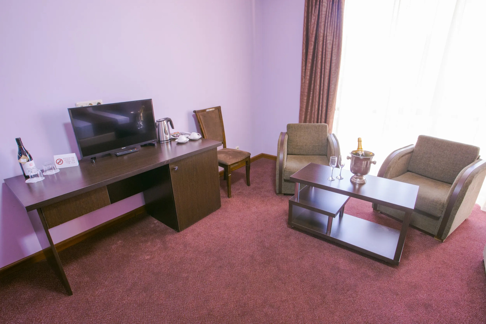 Foto - Ani Central Inn