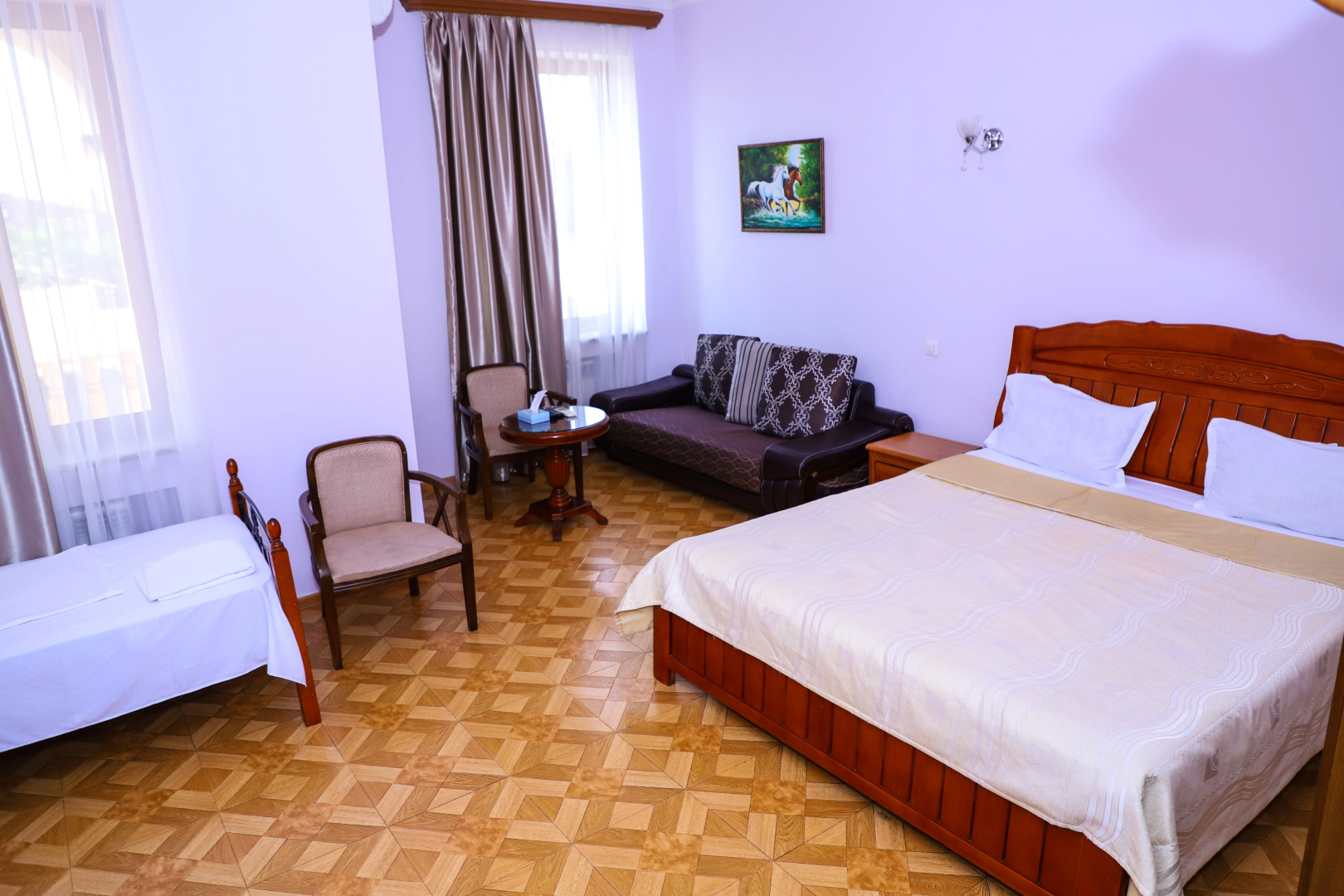 Photo - SD David Hotel