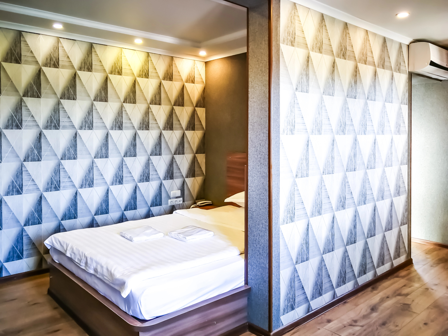Photo - Salut Hotel