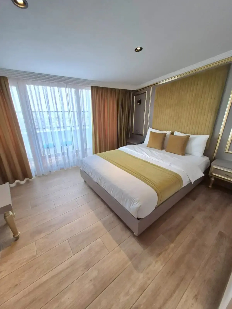 Photo - Taksim La Marino Hotel