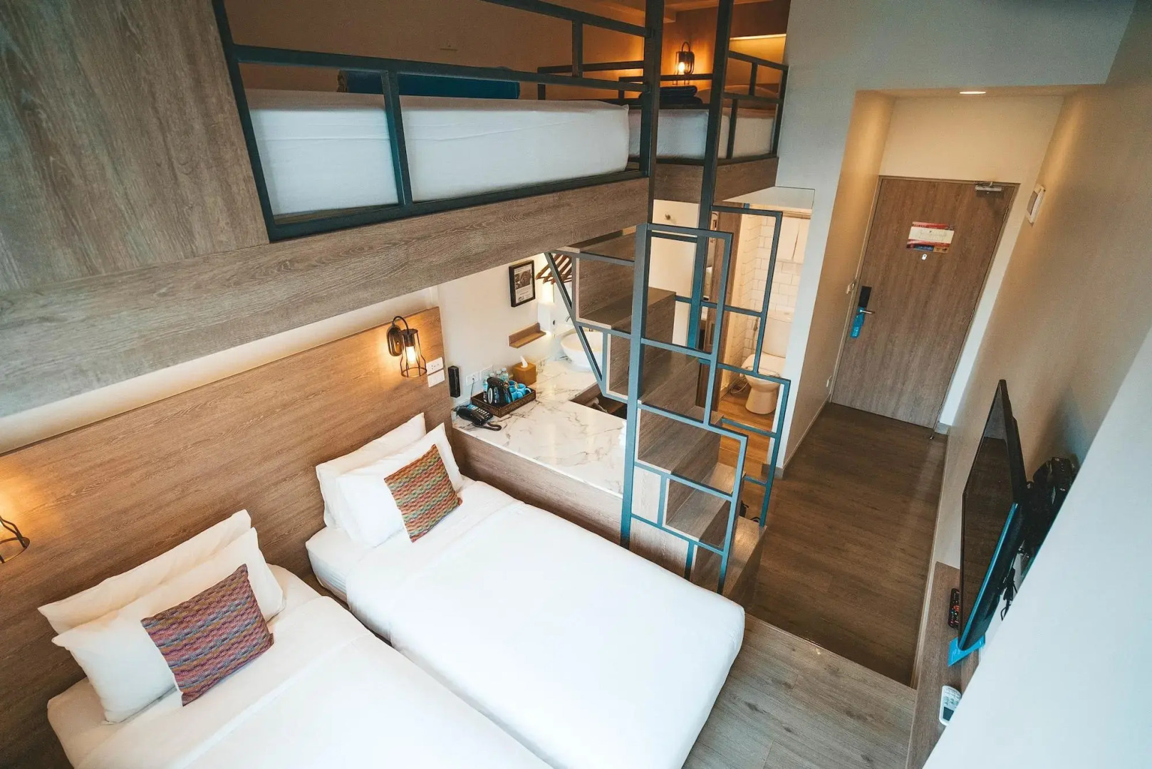 Foto - Lub d Manila Makati - Central Makati, Near Nightlife