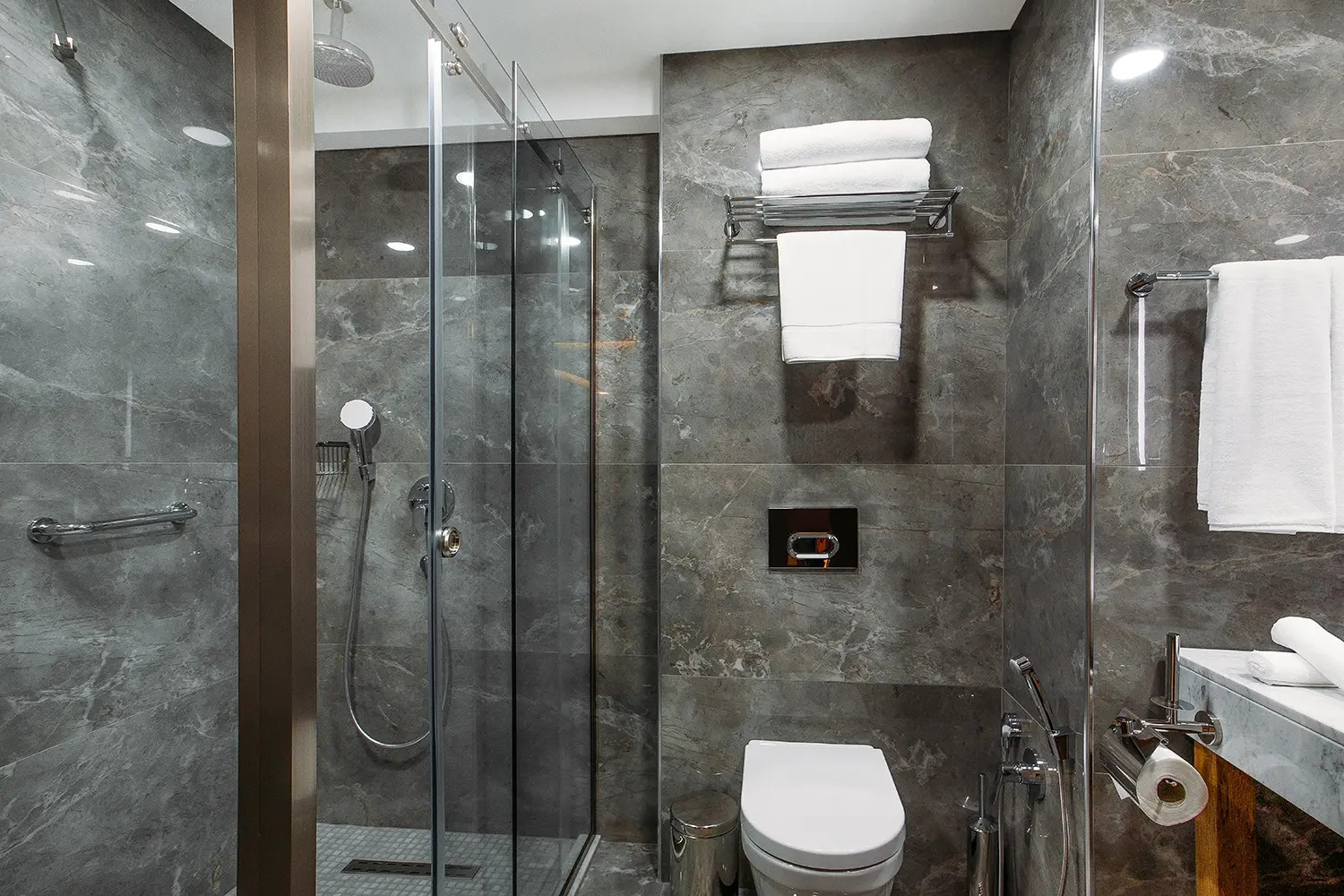 Photo - Marjan Plaza Hotel