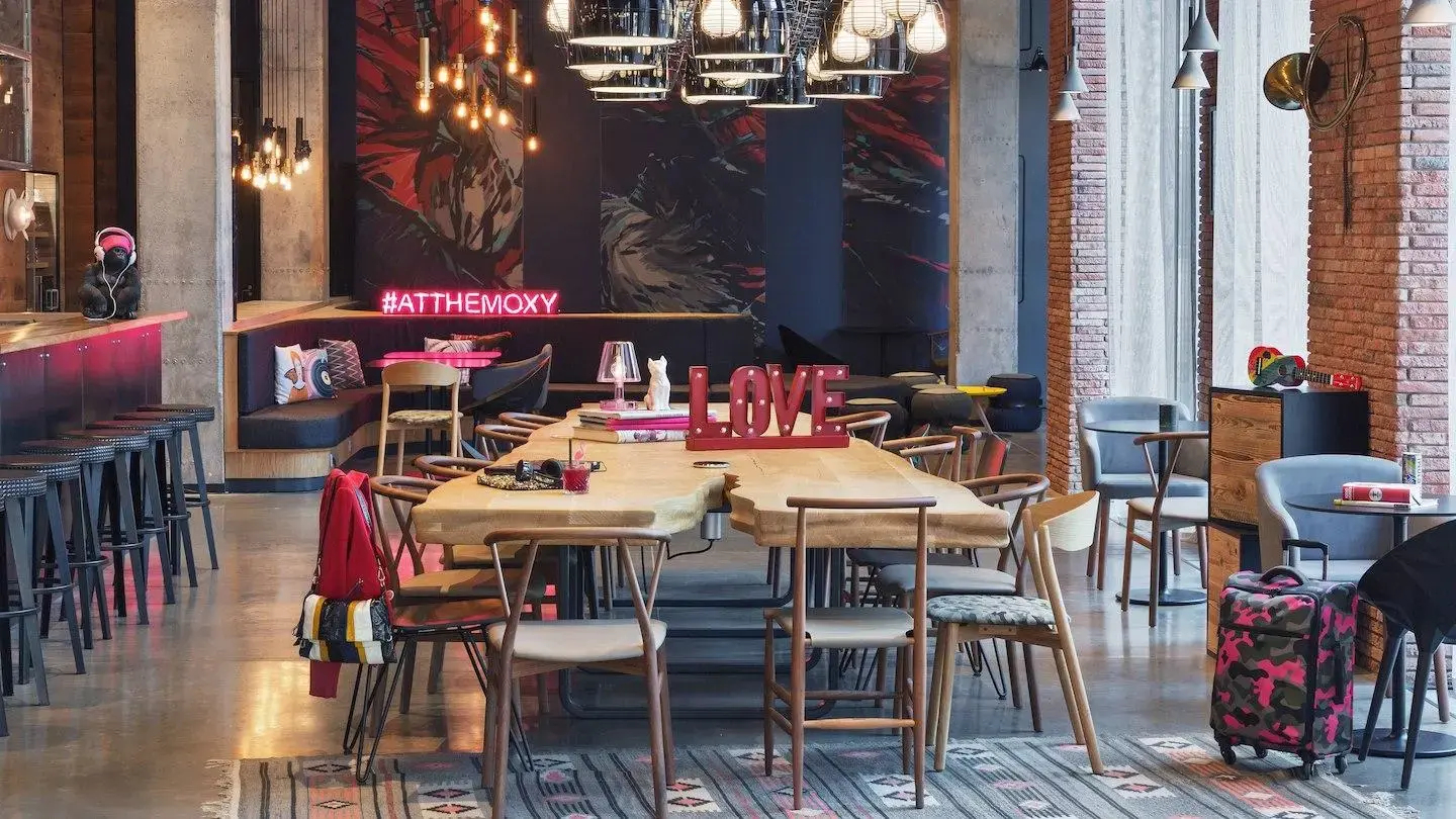 Foto - Moxy Tbilisi
