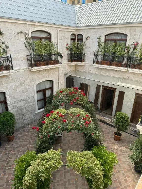 Photo - Midway Baku Hotel