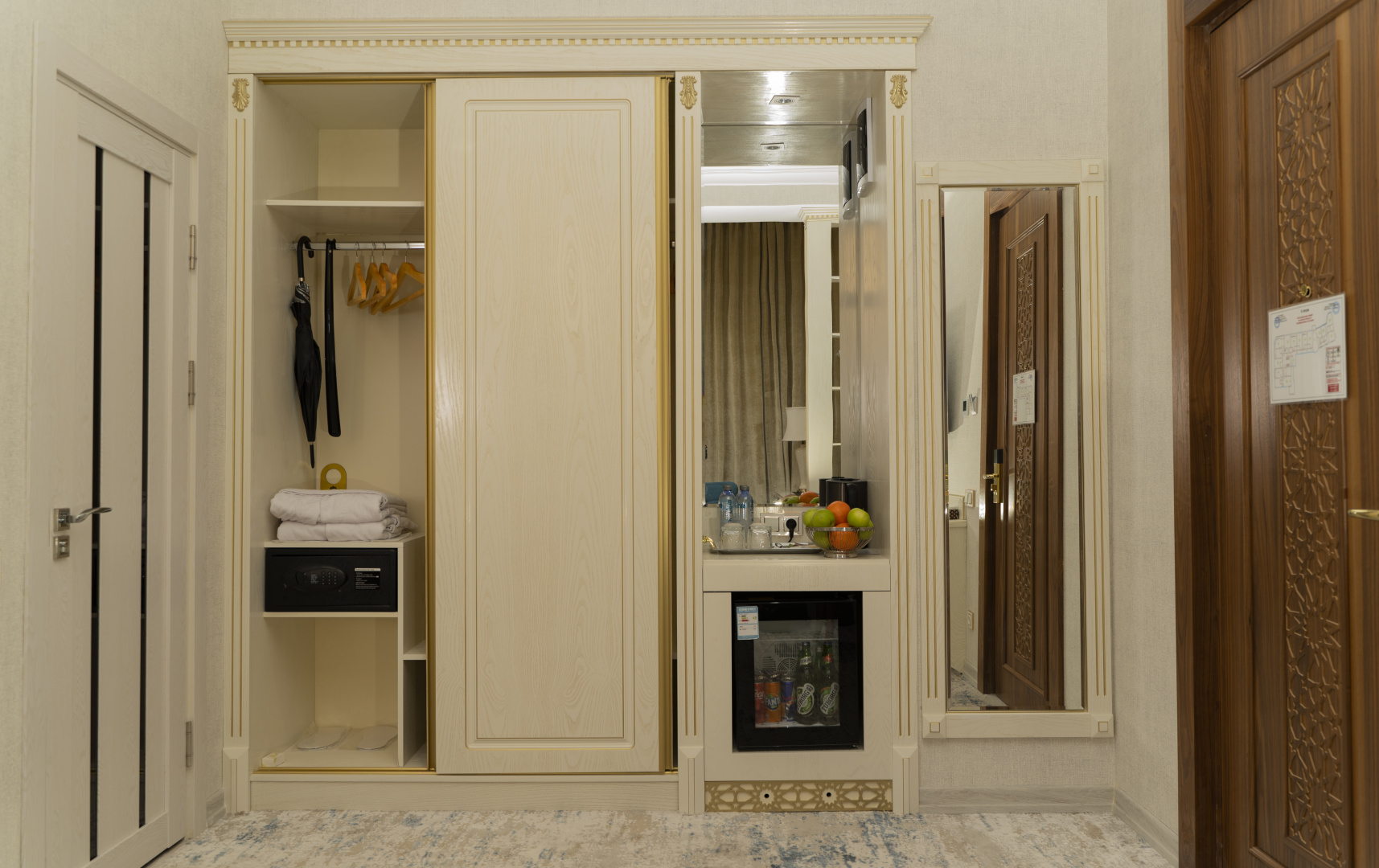 Photo - Dilimah Premium Luxury Hotel