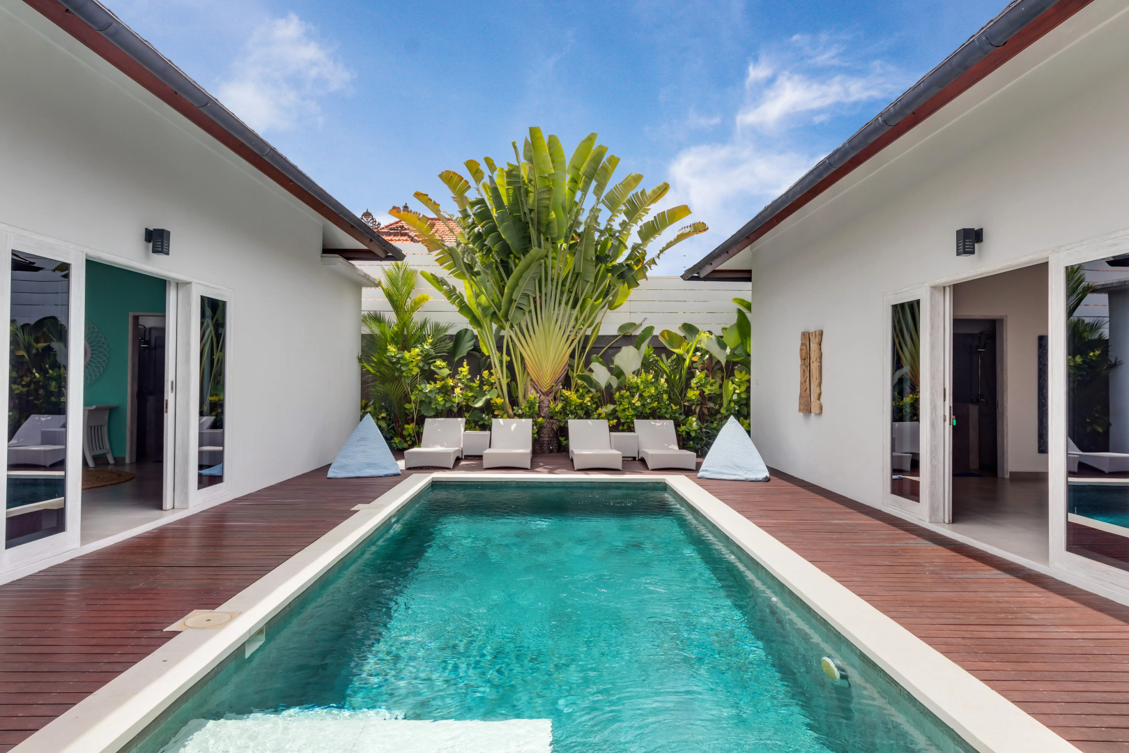 Photo - Villa Hiburan 2 by Villa Finder