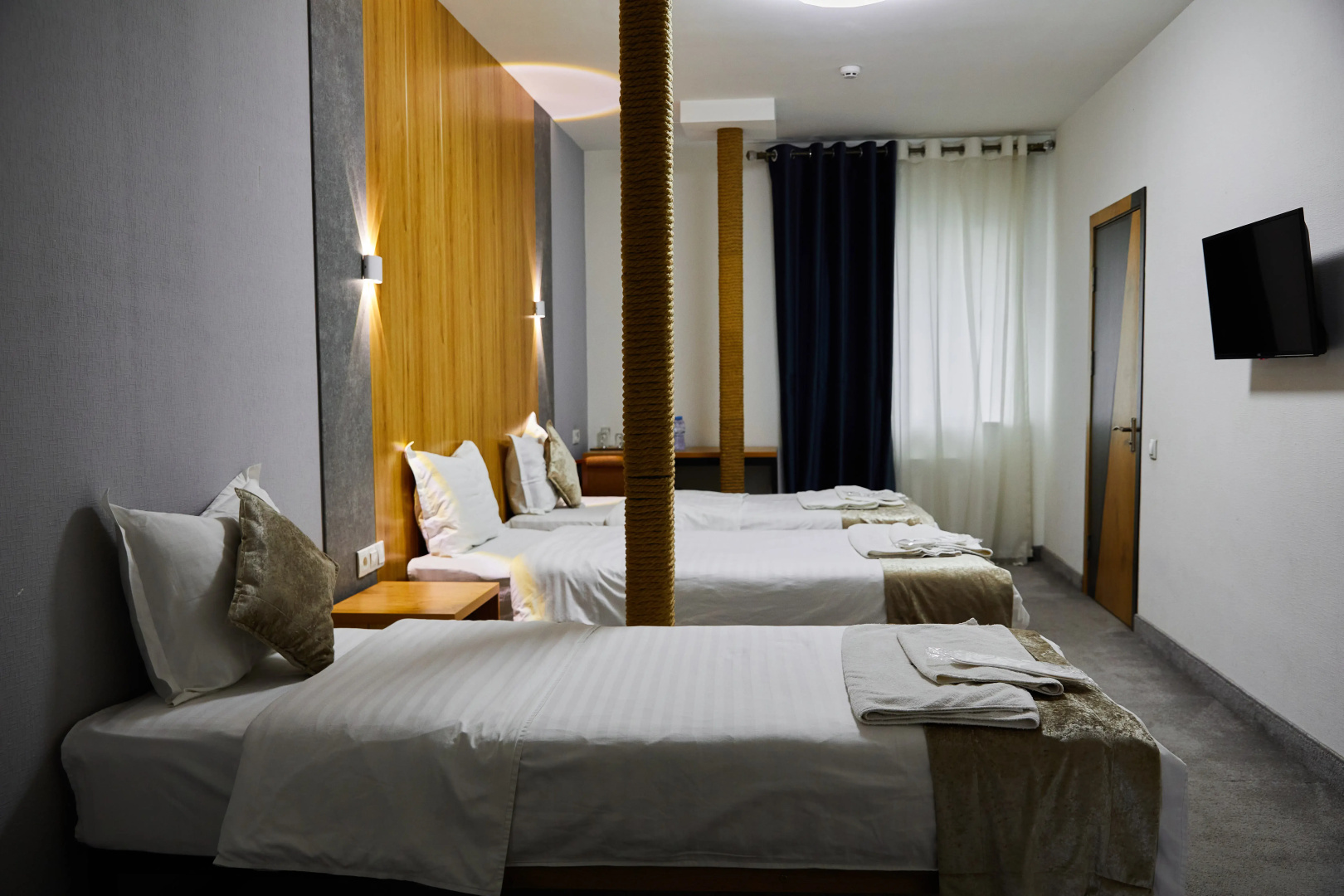 Photo - Art plaza hotel
