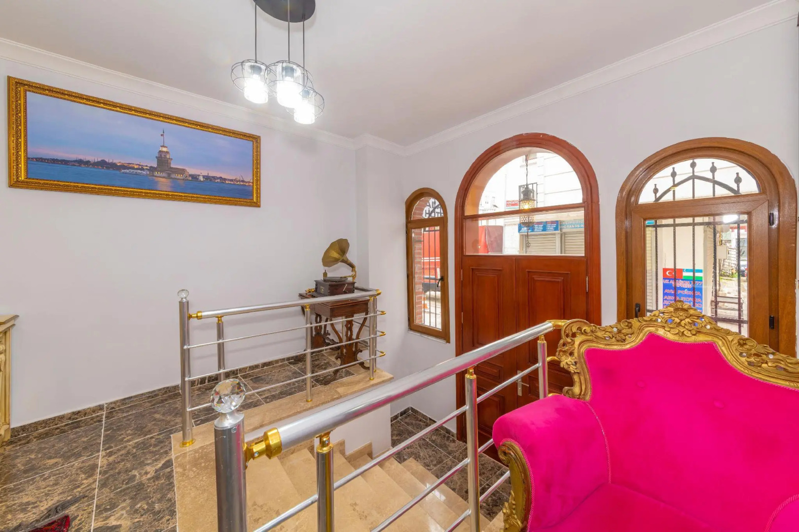 Photo - Rosalie Palace Hotel