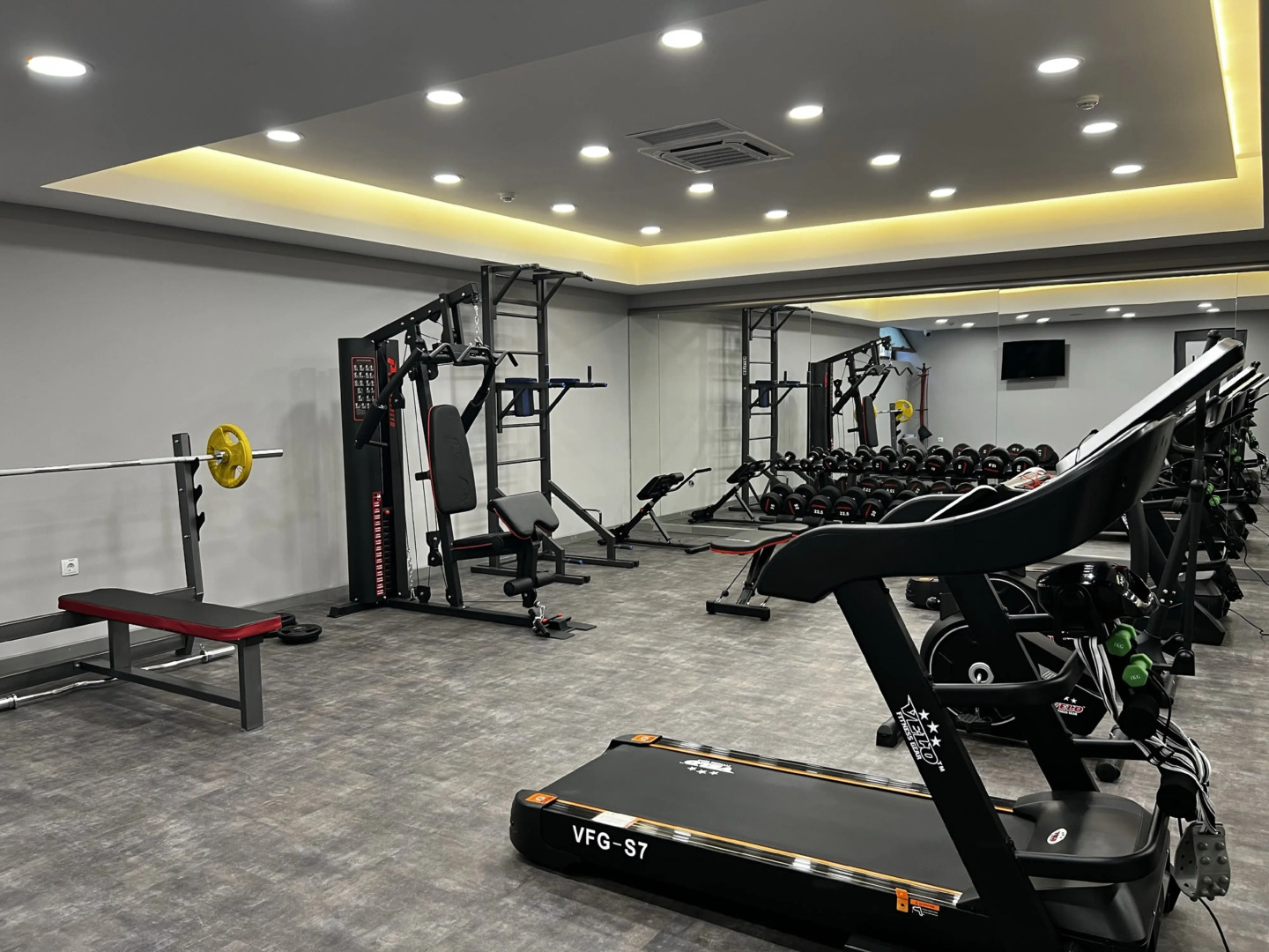 Photo - King Plaza Hotel