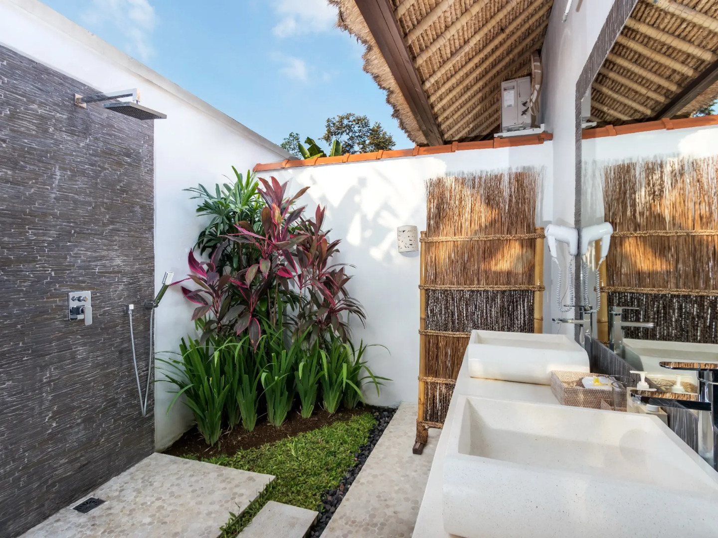 Photo - Villa Candi Kecil Empat by Villa Finder