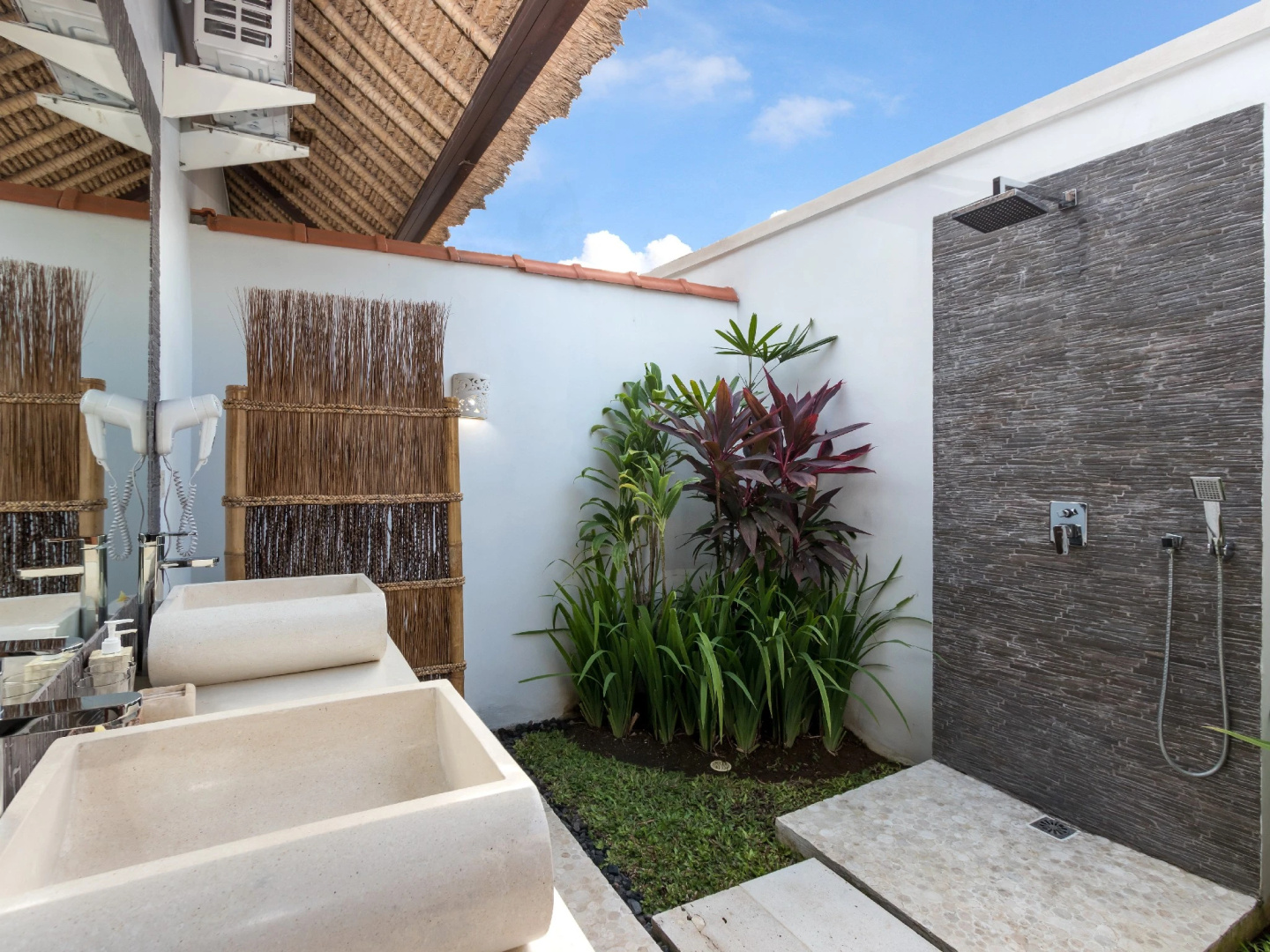 Photo - Villa Candi Kecil Empat by Villa Finder