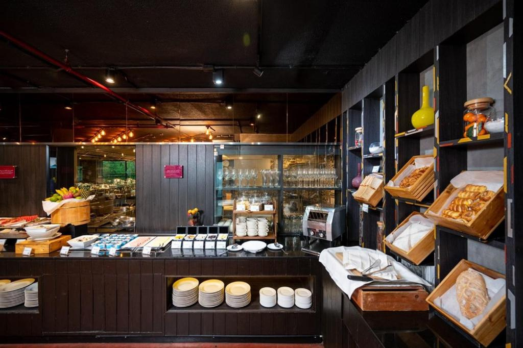 Photo - RakYim Siam - Sukhumvit 15