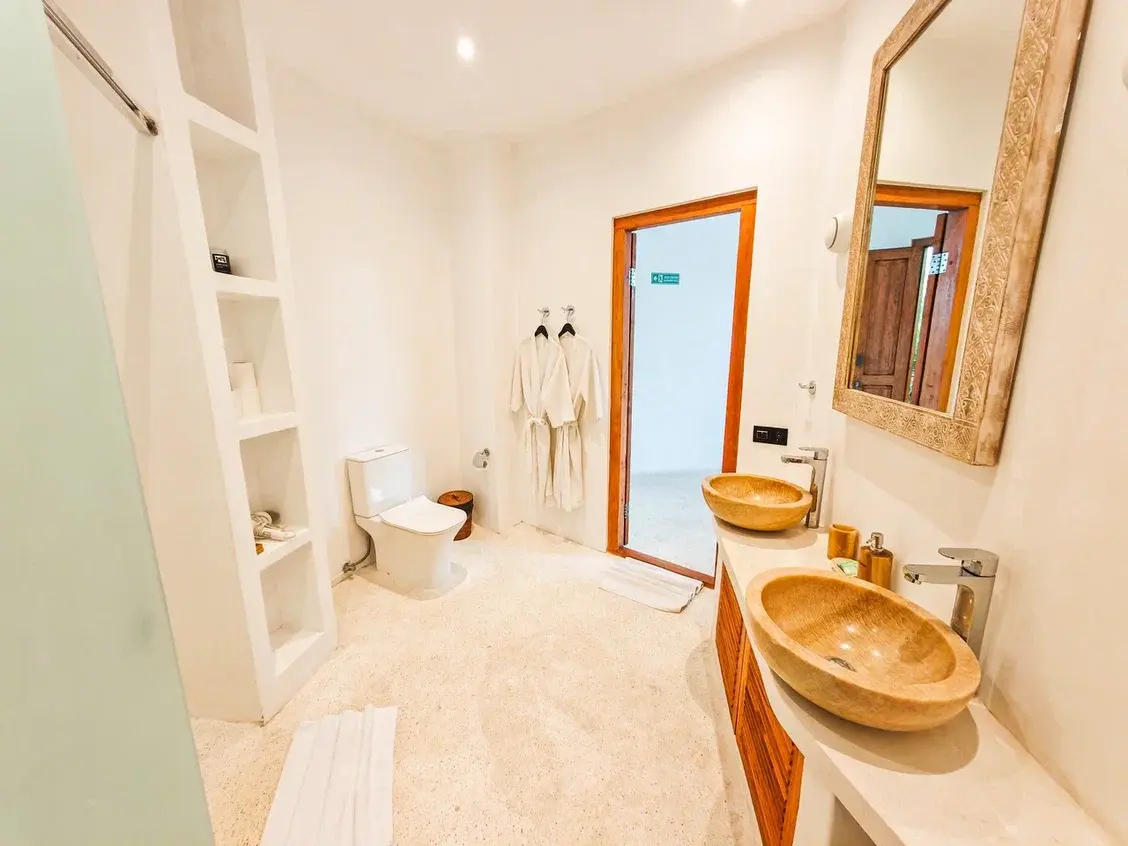Photo - Hillstone Luxury Village