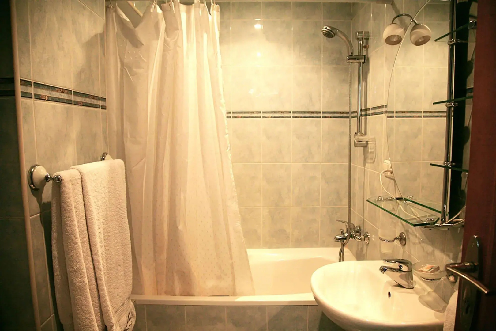 Photo - Ararat Hotel