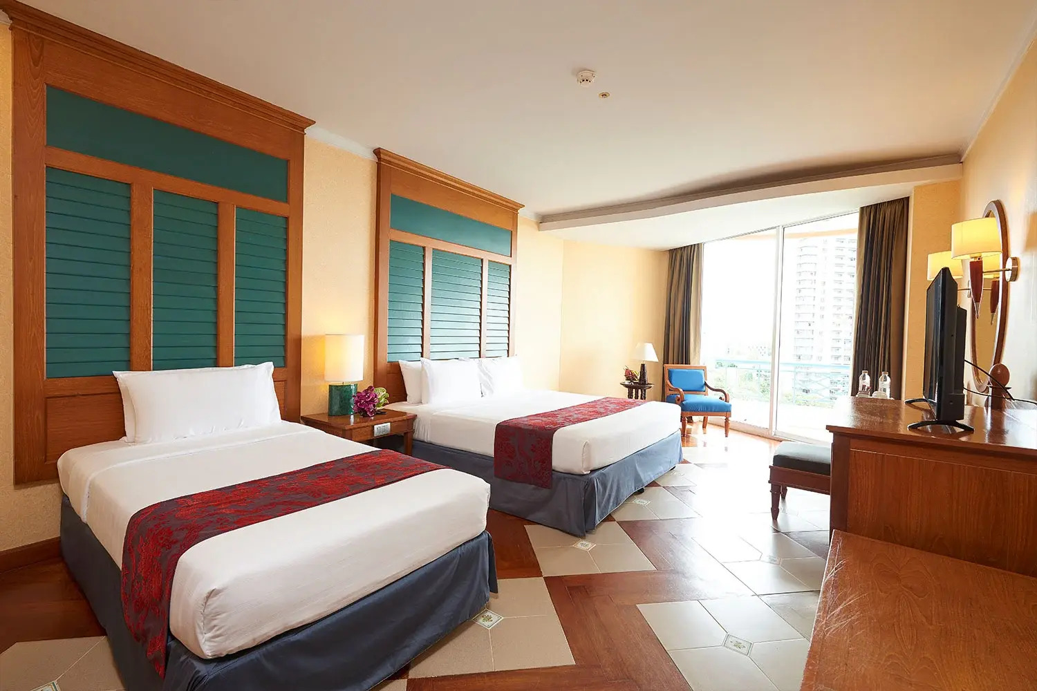 Photo - Long Beach Garden Hotel & Pavilions