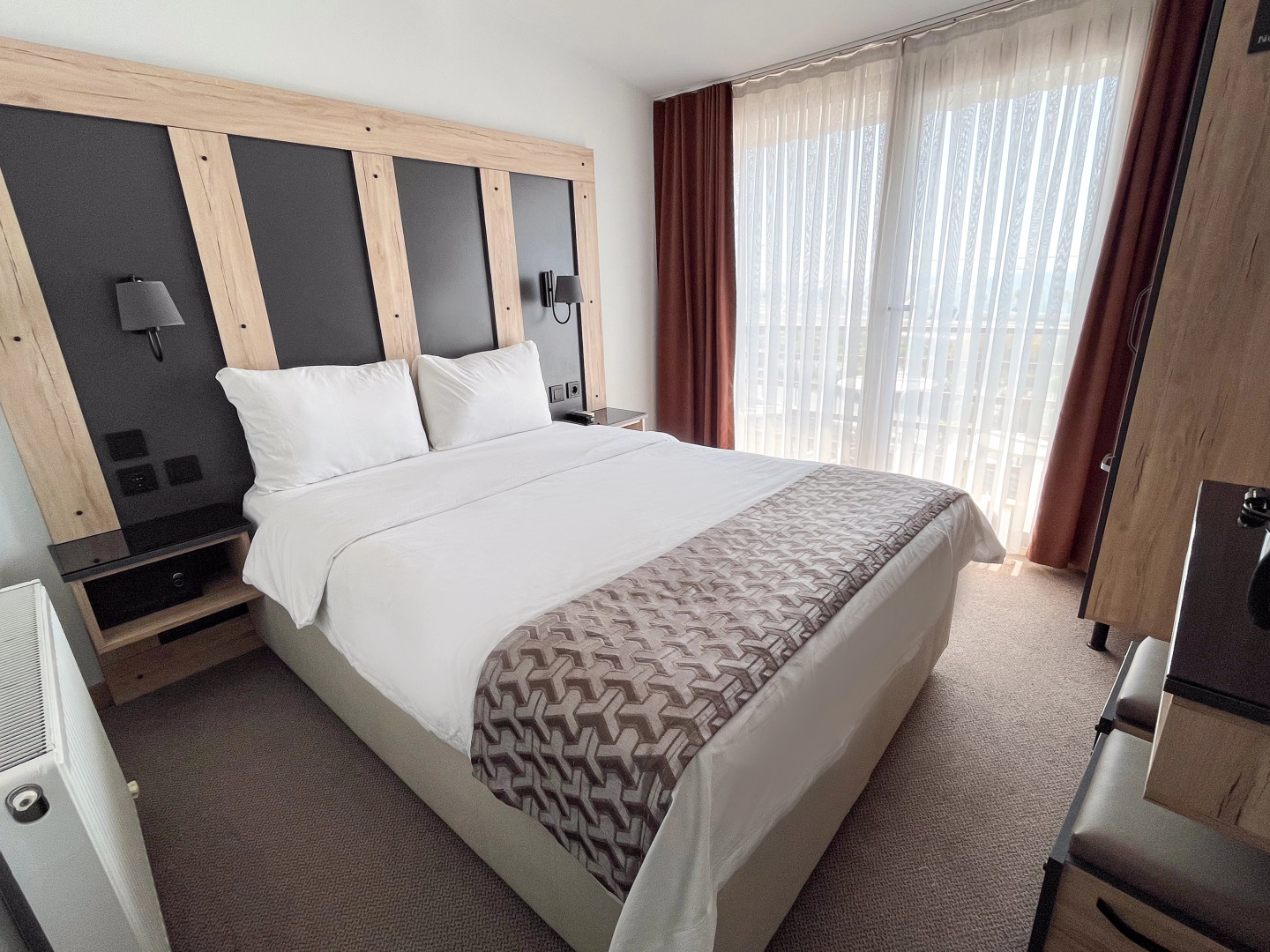 Photo - Galley Hotel