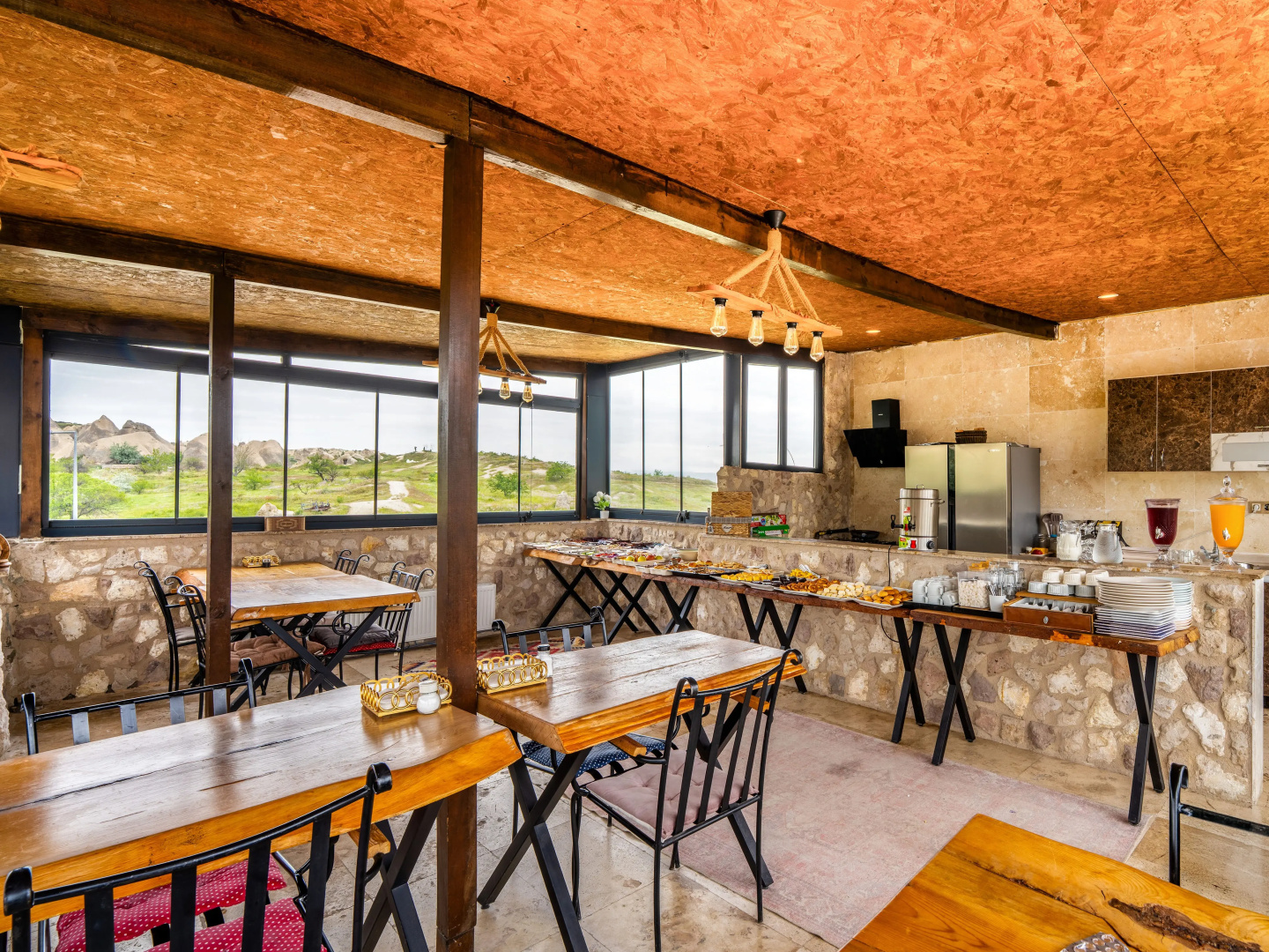 Photo - Ala Stone Hotel