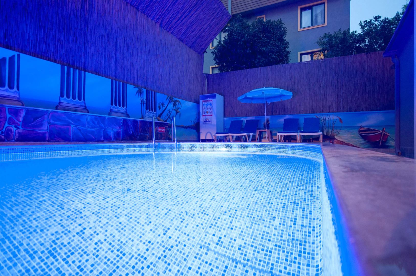 Photo - Microyal Hotel