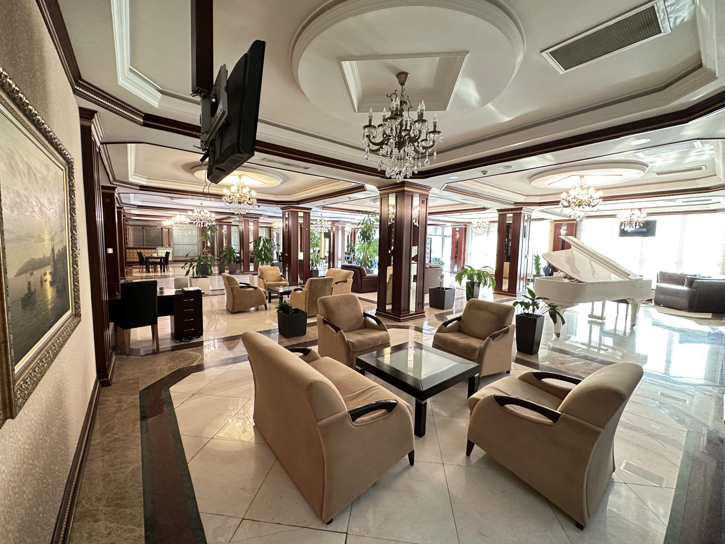 Photo - Modern Hotel - Baku