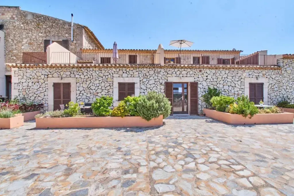 Photo - Hotel Can Riera by CheelHotels