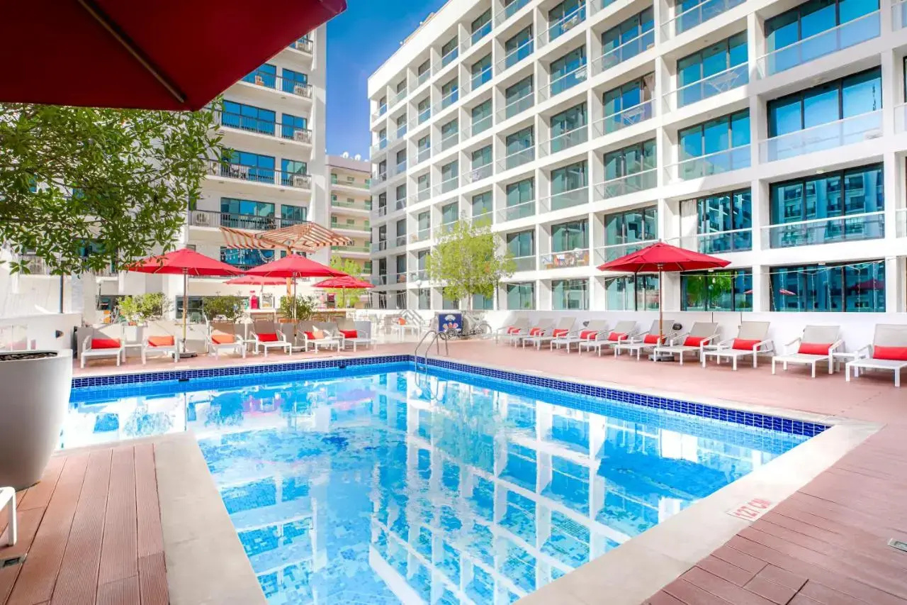 Photo - Golden Sands Hotel Apartments