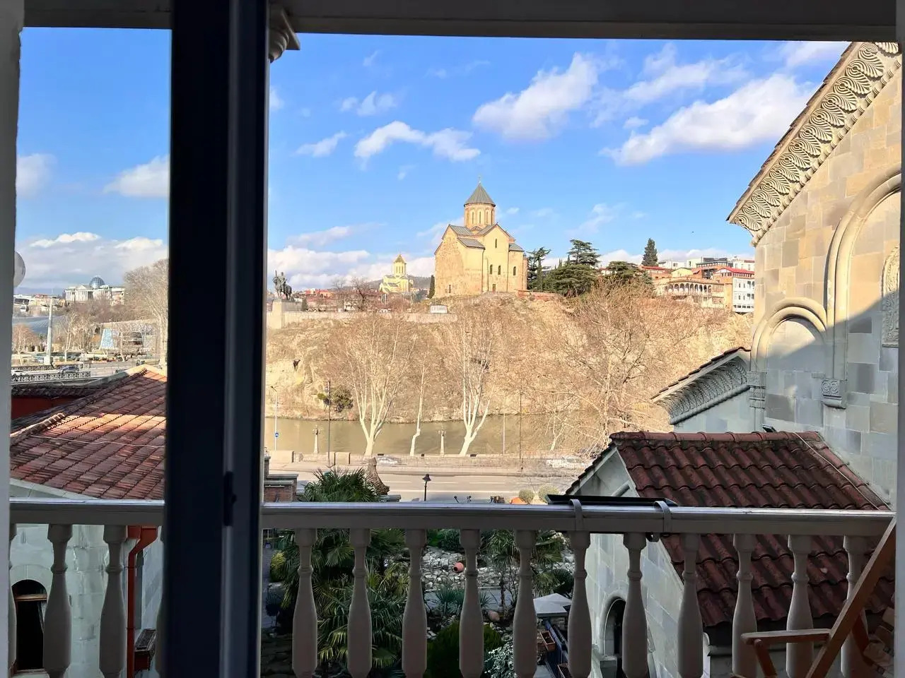 Foto - Tbil Inn Hotel