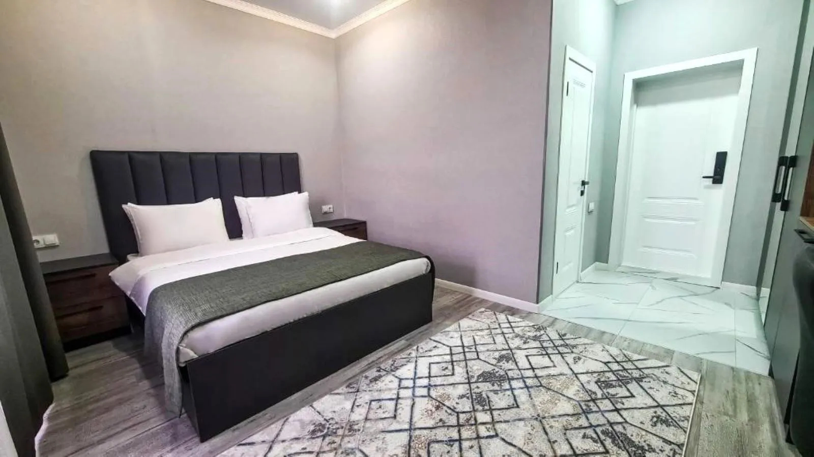 Foto - Dosman Hotel Bishkek