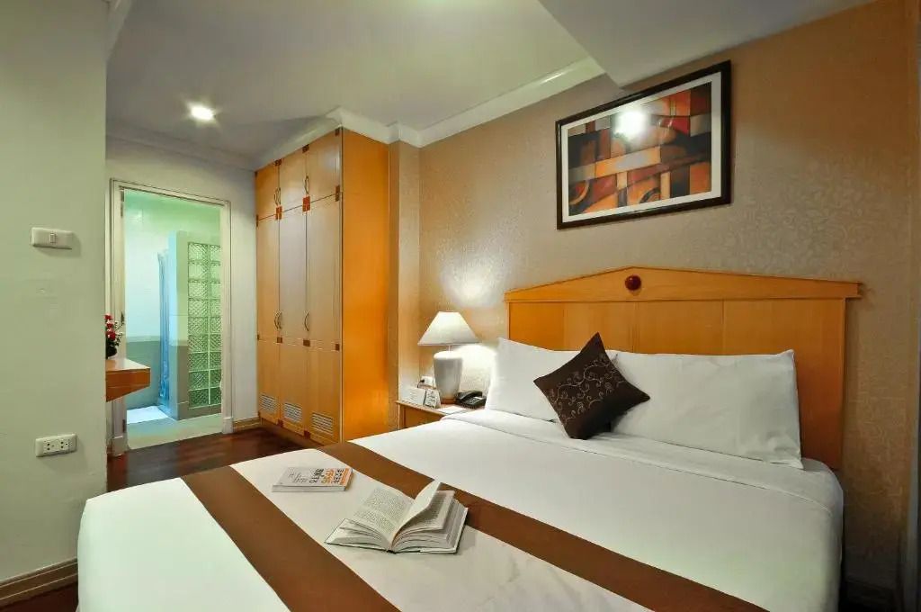 Photo - Admiral Suites Bangkok