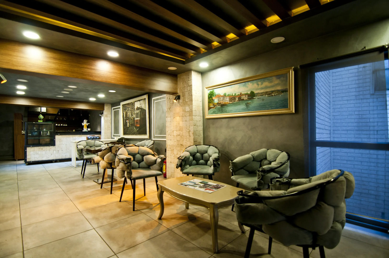 Photo - Nova City Hotel