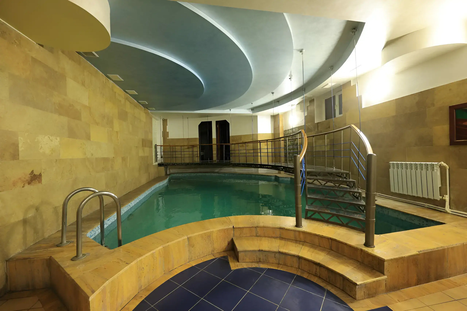 Foto - New Continental Hotel
