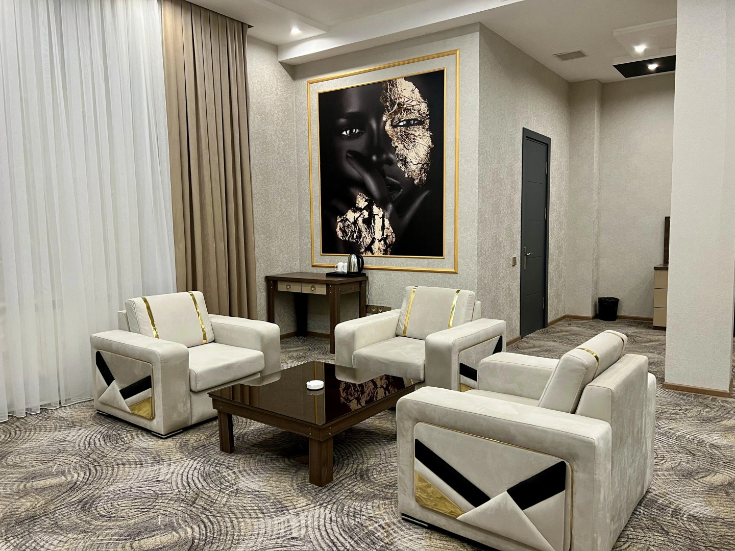 Foto - Royal Mansion Hotel