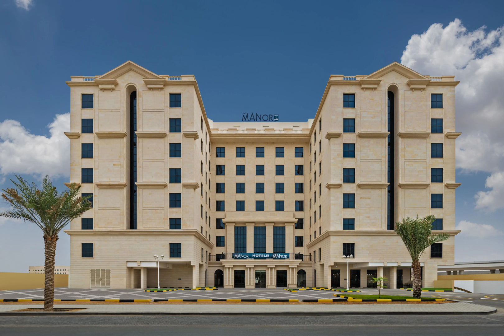Photo - JA The Manor Hotel, Dubai