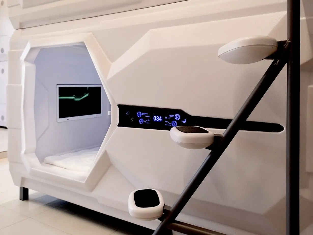 Foto - Capsule Hotel Happy lounge