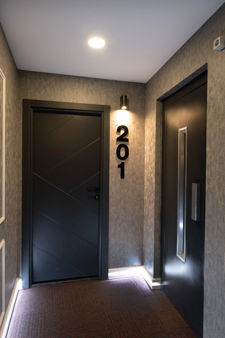 Photo - The Queen Hotel