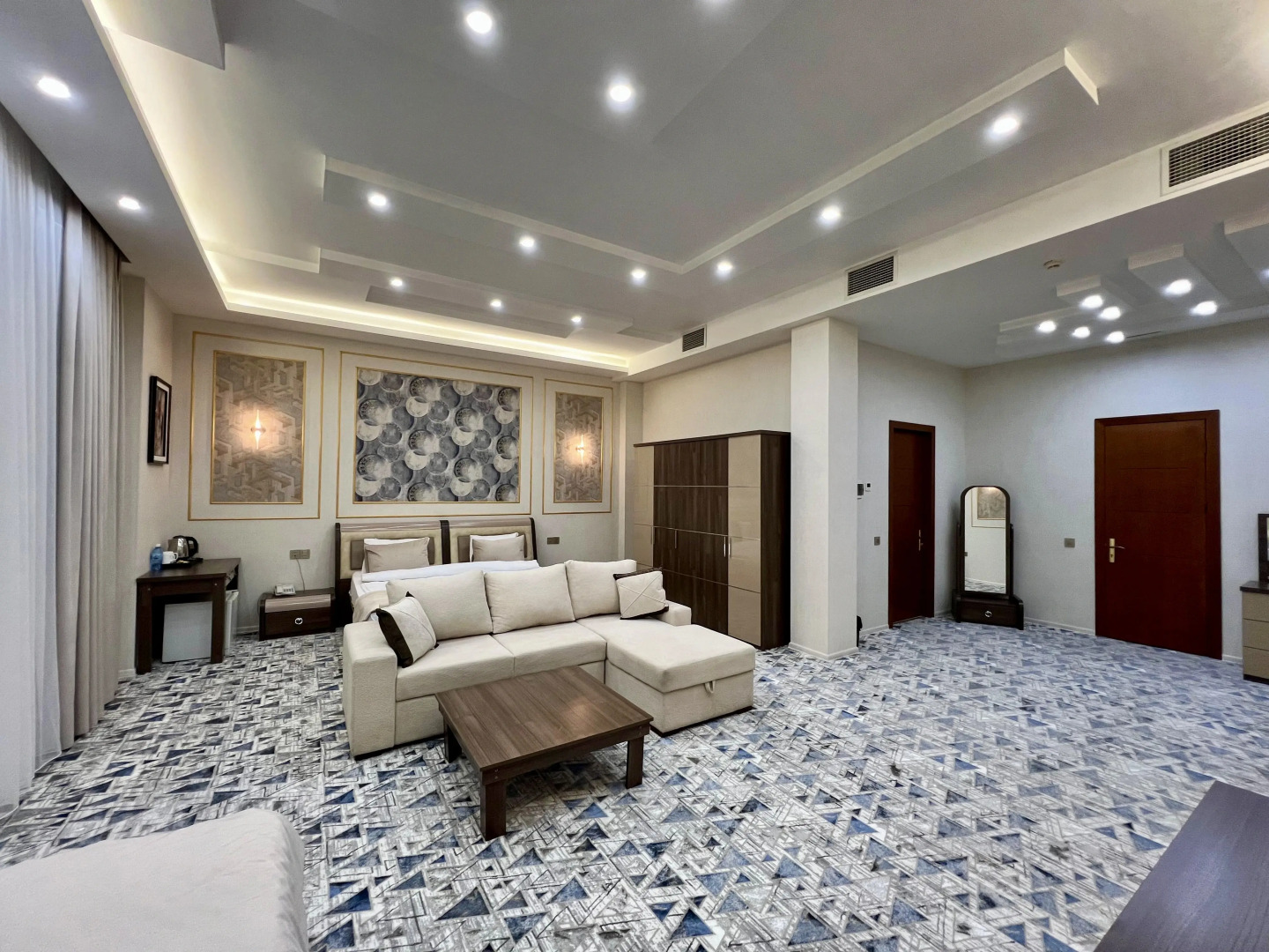 Foto - Royal Mansion Hotel