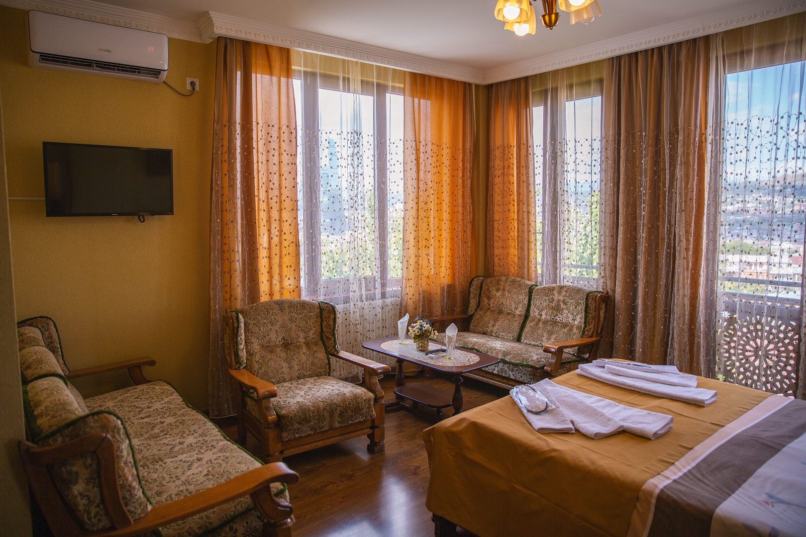 Foto - Family Hotel Kolorit Old Tbilisi