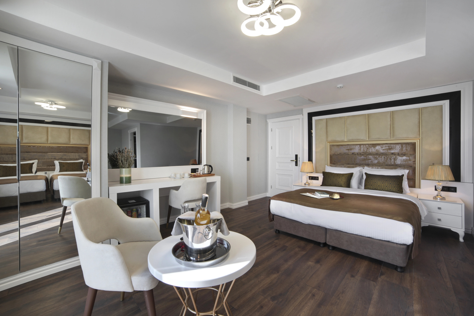 Photo - Pell Palace Hotel & SPA