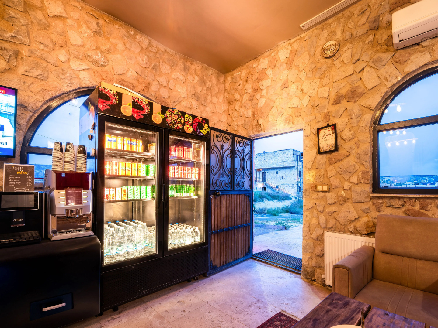 Photo - Ala Stone Hotel