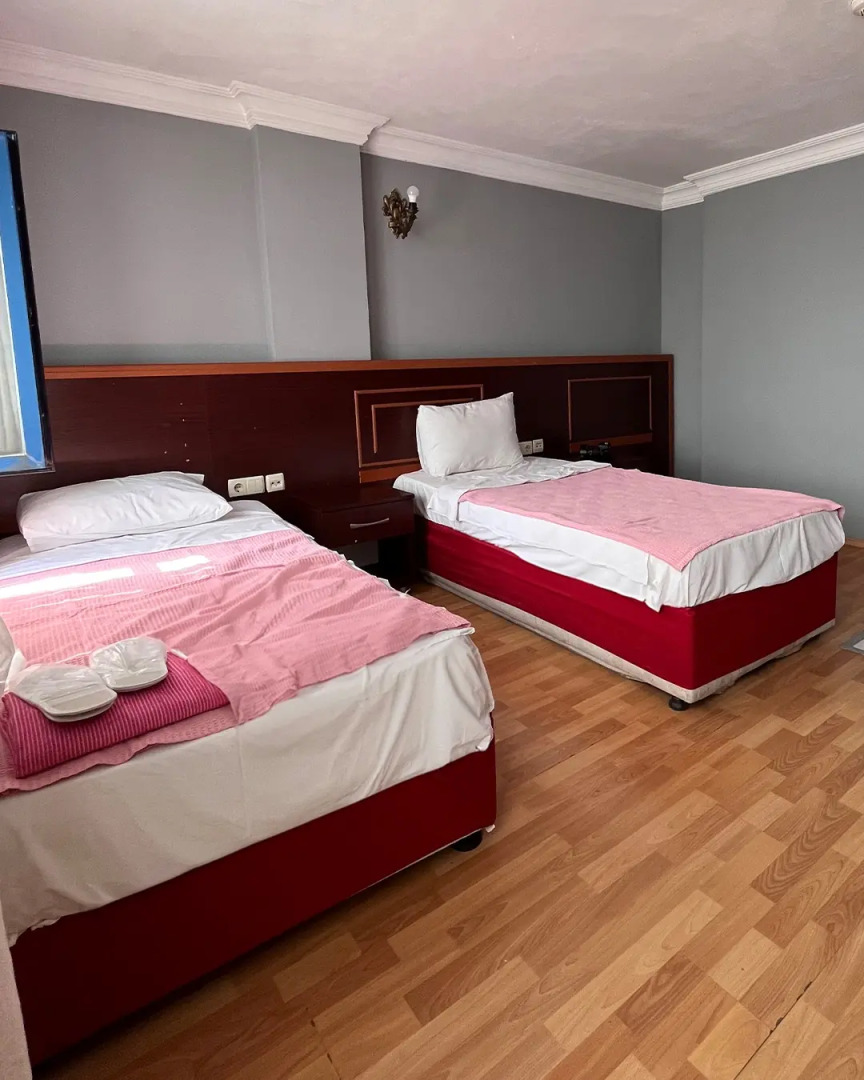 Photo - Red White Hotel