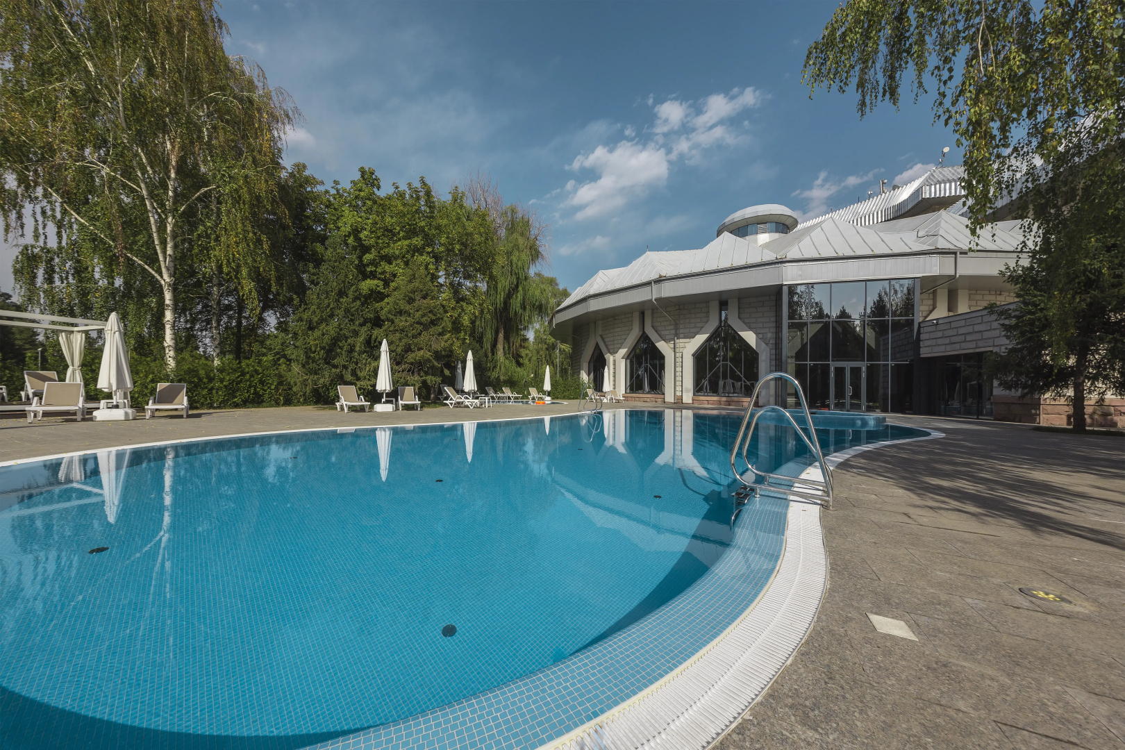 Foto - Swissôtel Wellness Resort Alatau Almaty
