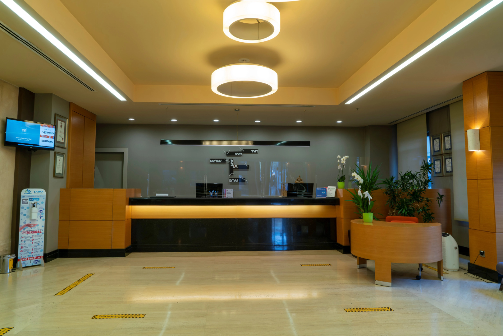 Foto - Midtown Hotel