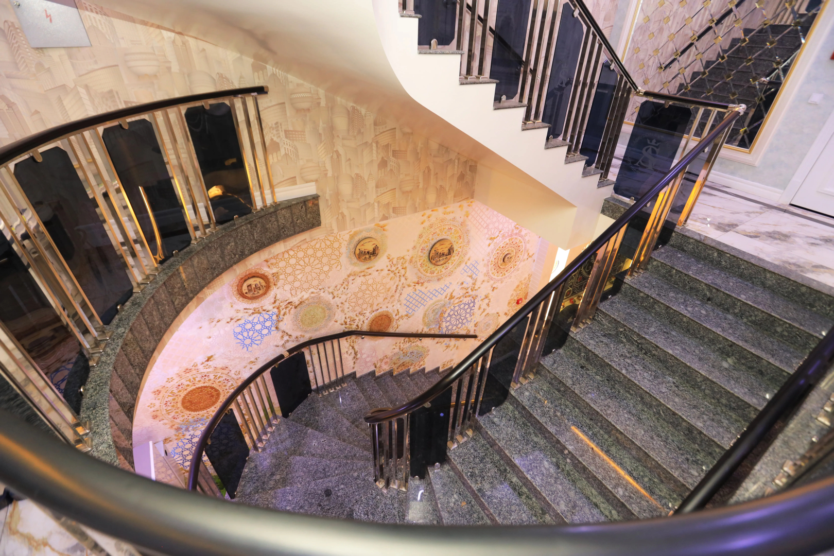 Foto - AYNIY Hotel